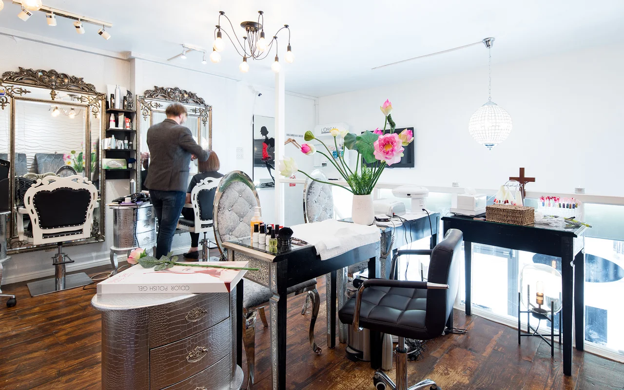 Luxe Nails and Beauty Salon Interior